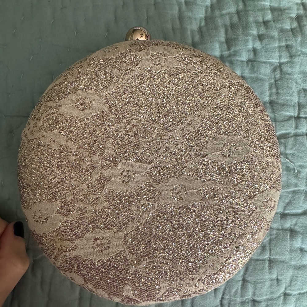 Fancy round purse with chain strap option